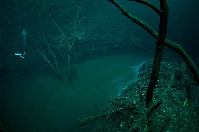 Подводная река (39.91Kb)