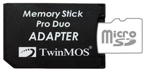 Адаптер TwinMOS для карт памяти Memory Stick Pro Duo с вставленной картой microSD.