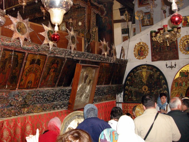 Вход в Пещеру Рождества (101.75КиБ)