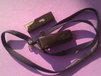 ThumbDrive (17.39КиБ)